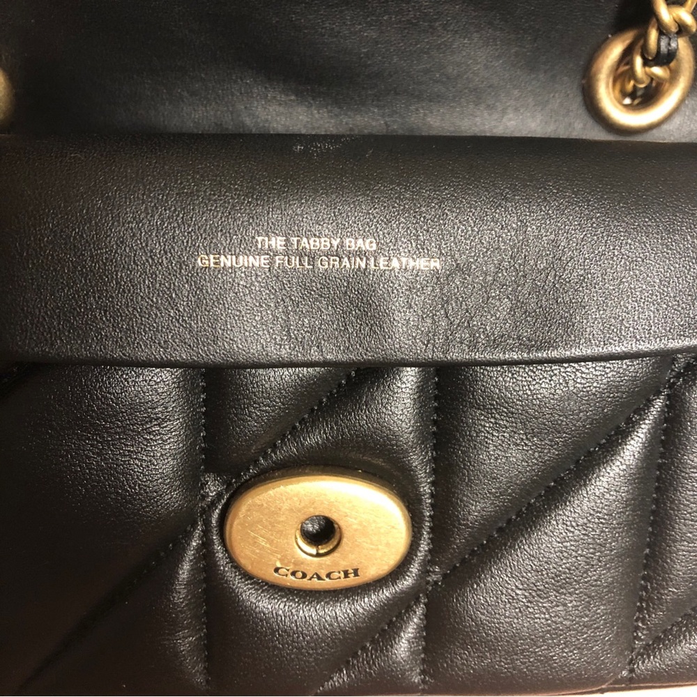 Coach Black Quilted Leather Shoulder Bag with Gold C and Chain Strap - Picture 7 of 13
